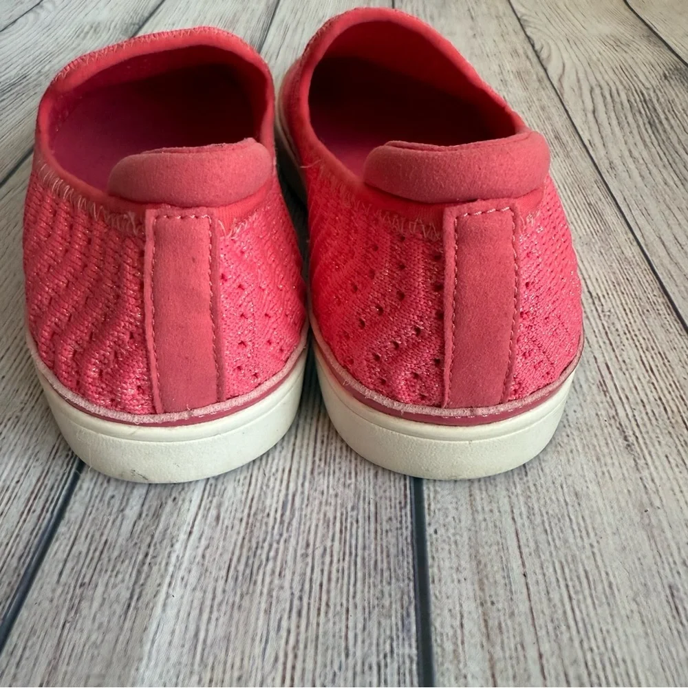 UGG Caplin Slip On Pink Shoes 5